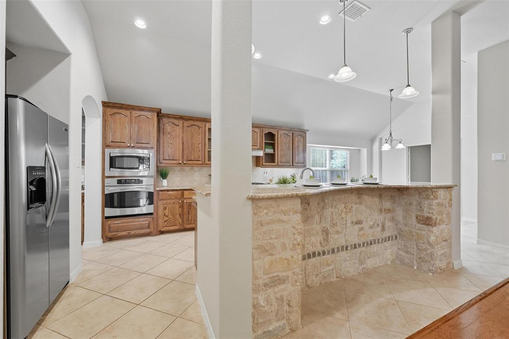 5127 Pond View Lane