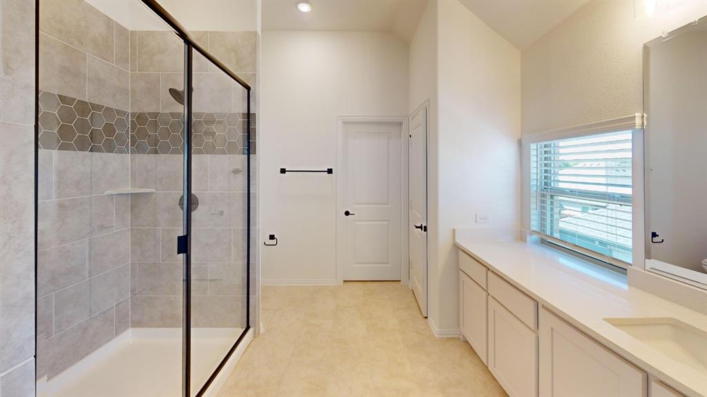 Kreymer East Ph 2 - Residential Lease