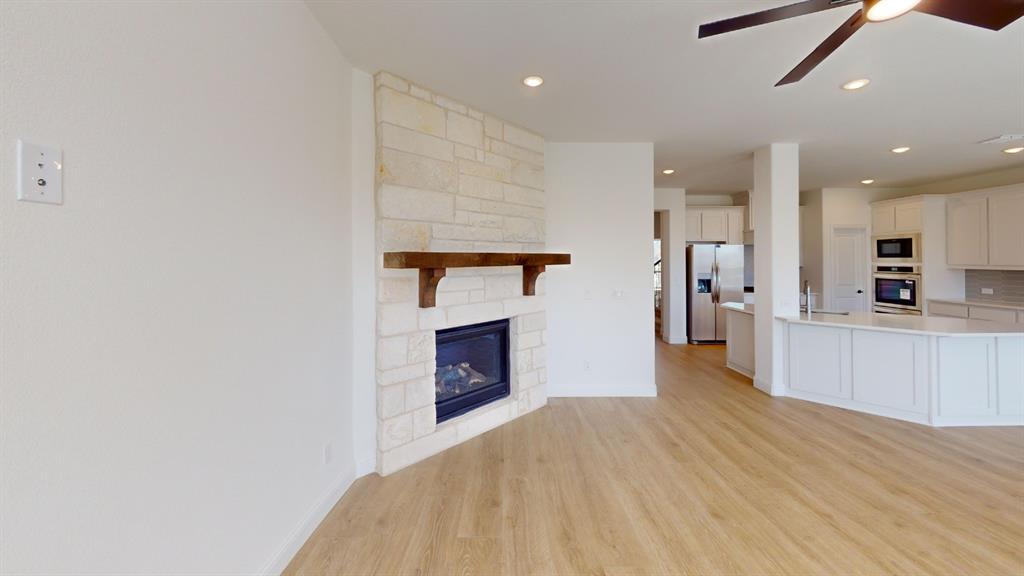 Kreymer East Ph 2 - Residential Lease