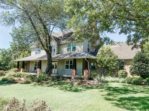 Photo of 581 Country Club Road, Fairview, TX 75069 (MLS # 21239138)
