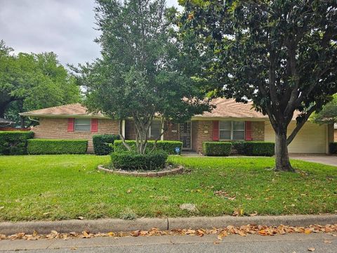 3821 Lawndale Avenue Fort Worth TX 76133