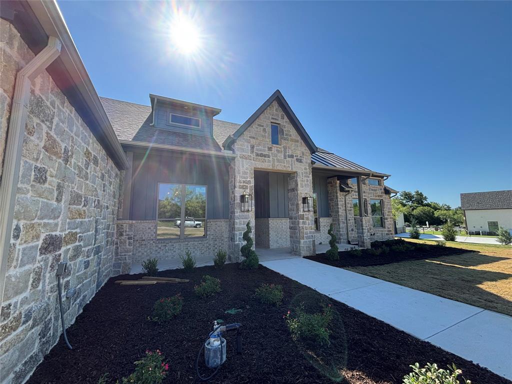 1028 Woodland Road