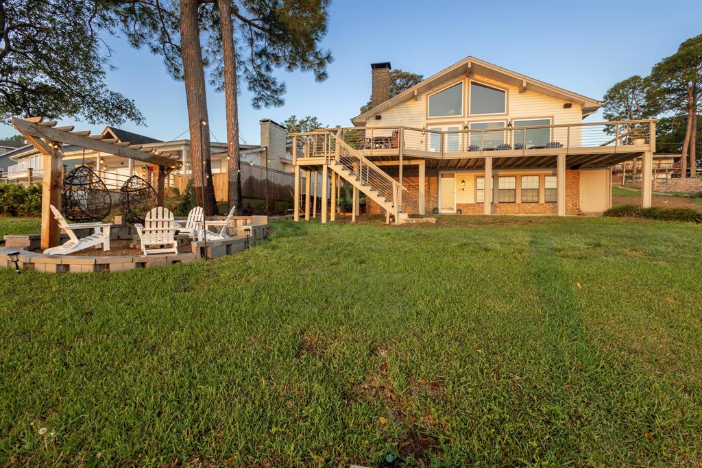 115 Isle Of View Drive