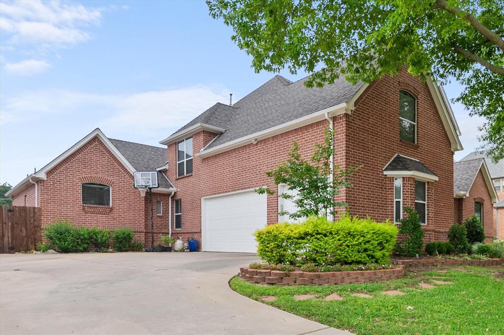 5505 Moorewood Drive