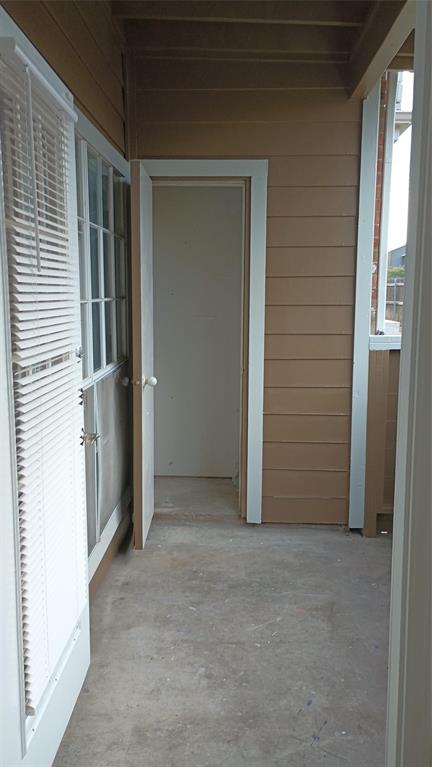 Meadows Condo - Residential