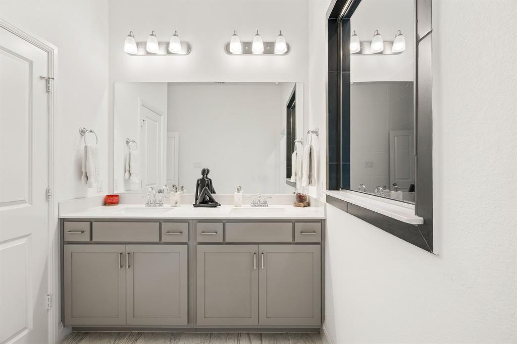 Trinity Falls - Residential