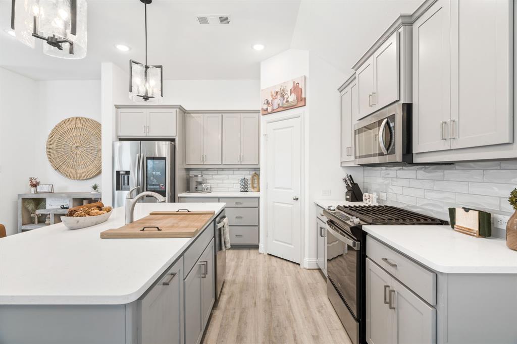 Trinity Falls - Residential