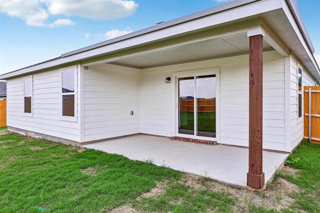 Middlefield Village - Residential