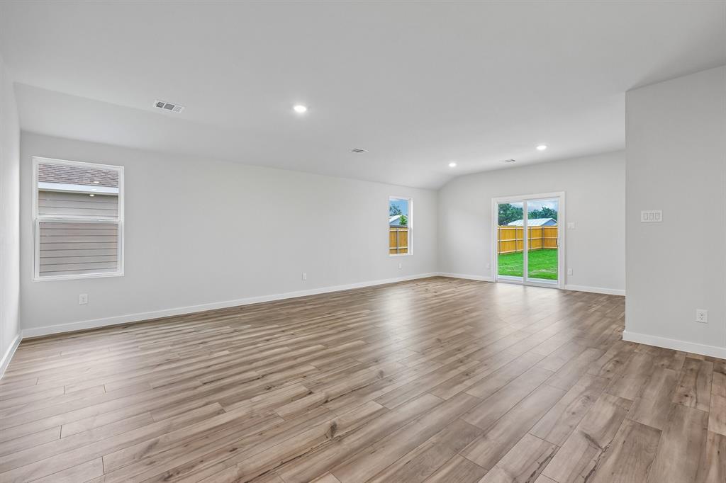 Middlefield Village - Residential