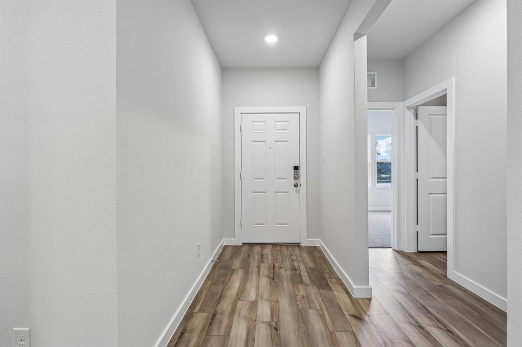 Middlefield Village - Residential