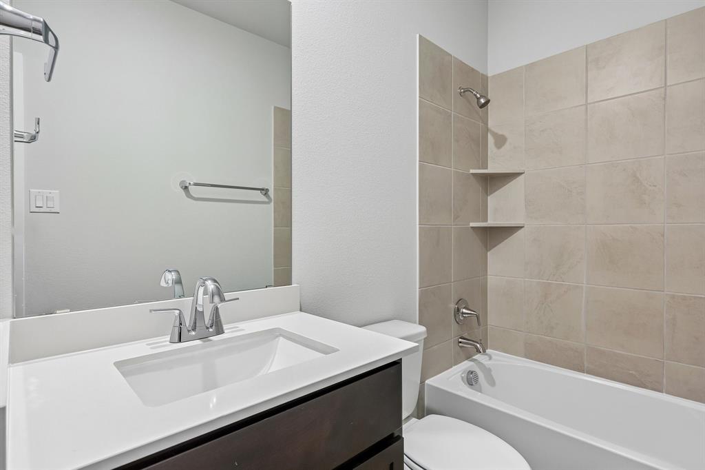 Middlefield Village - Residential