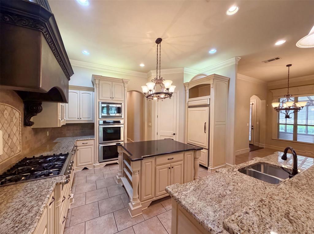 6113 Rock Dove Circle
