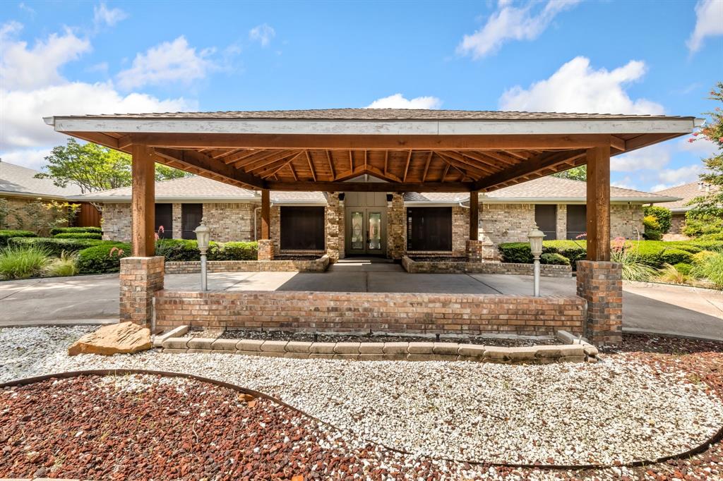 2621 Brennan Court