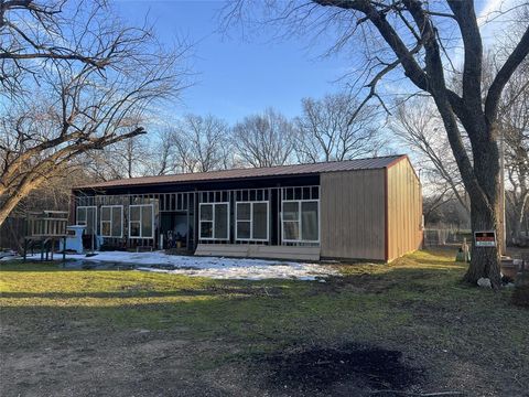 5252 E FM 1396 Telephone TX 75488
