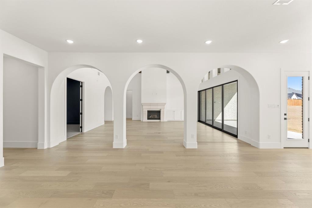 3209 Canonero Street