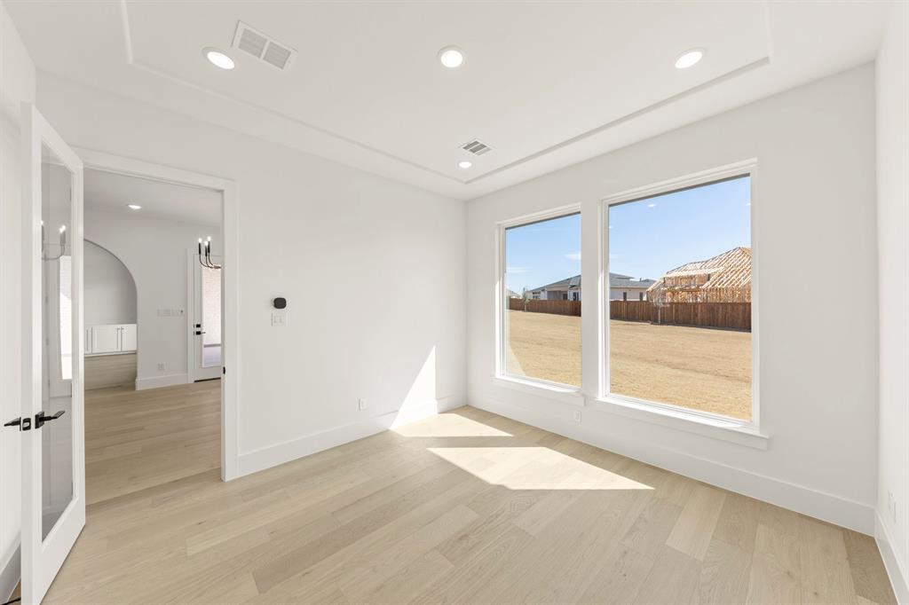 Mustang Lakes - Residential