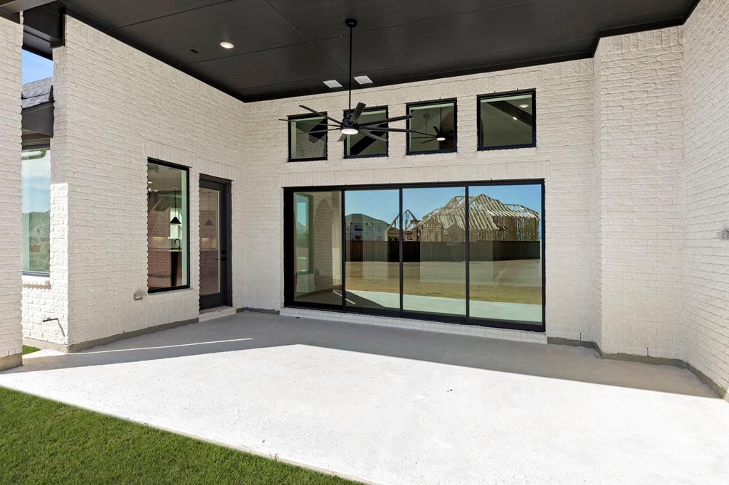 Mustang Lakes - Residential