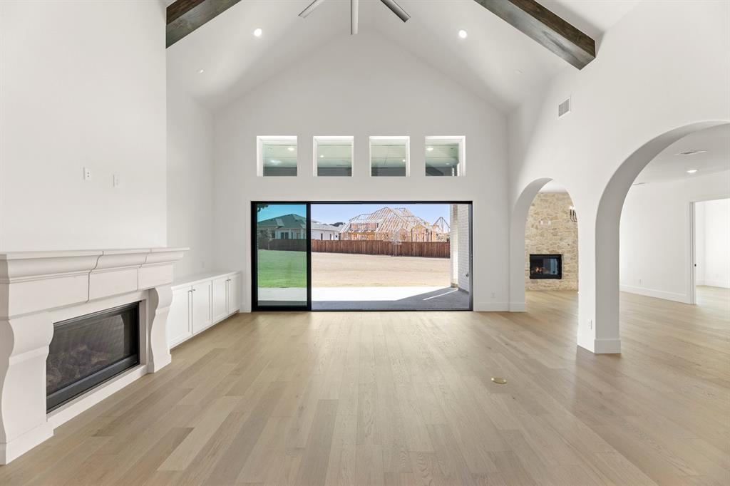 Mustang Lakes - Residential