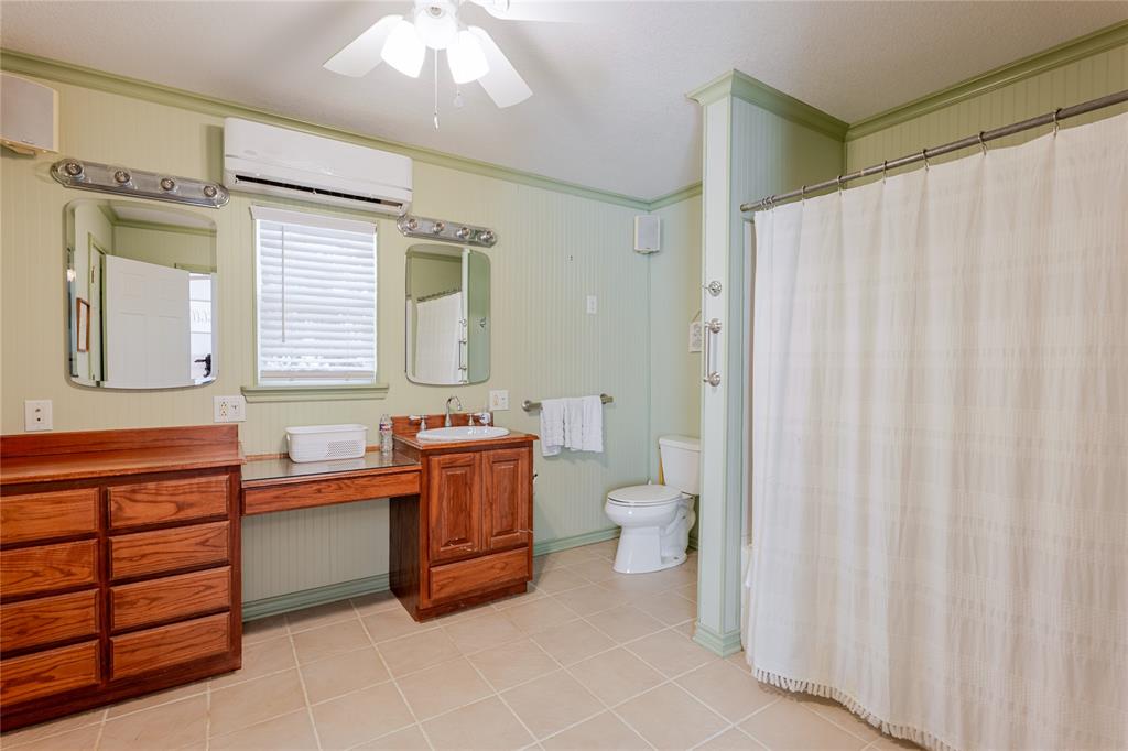 Constantin Park Lake - Residential