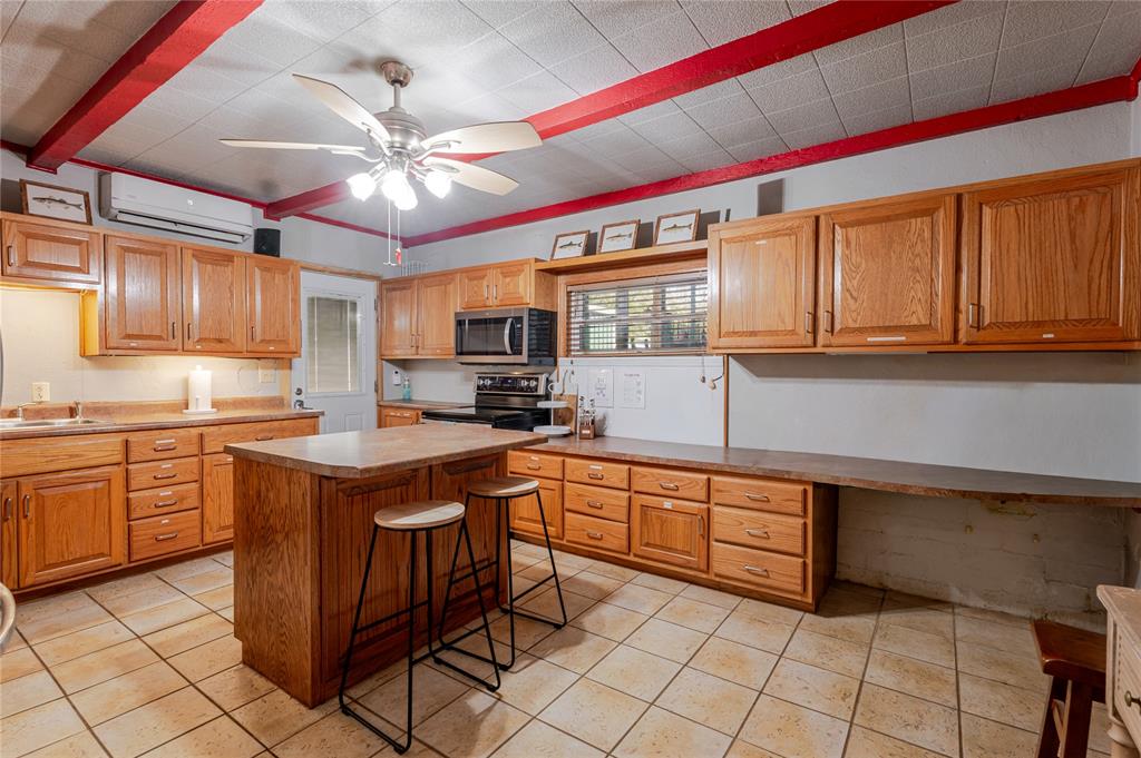 Constantin Park Lake - Residential