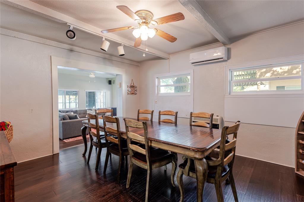 Constantin Park Lake - Residential