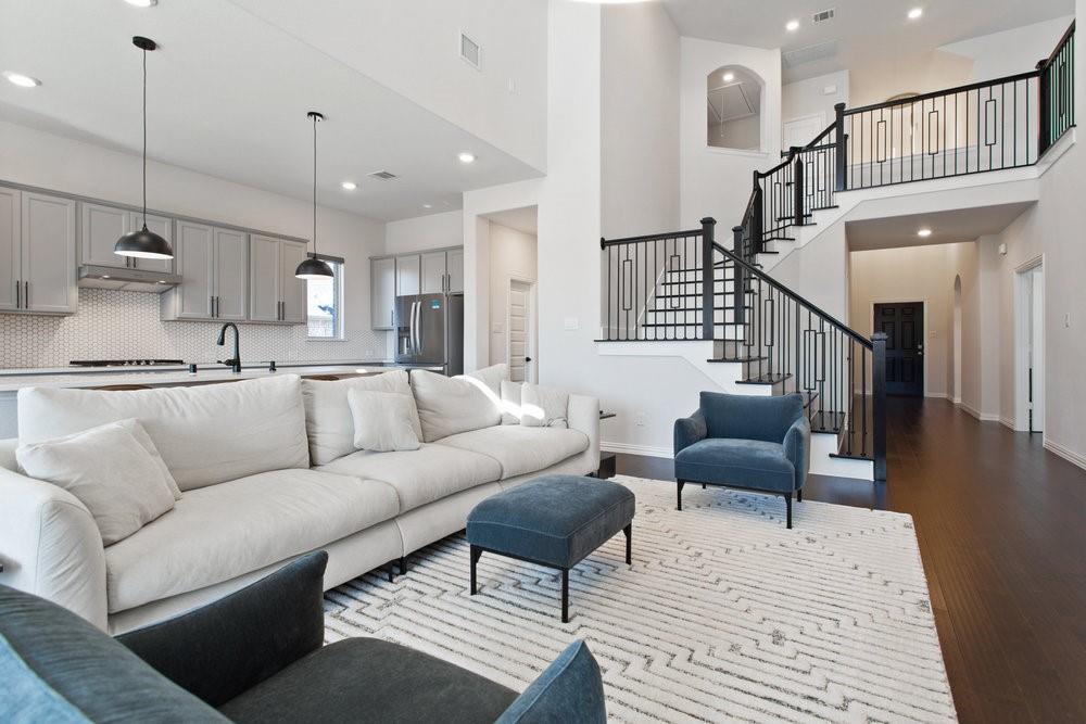 Devonshire Village 3b1 & 3b2 - Residential Lease