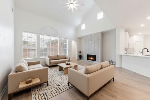 1212 Drexel Drive DeSoto TX 75115