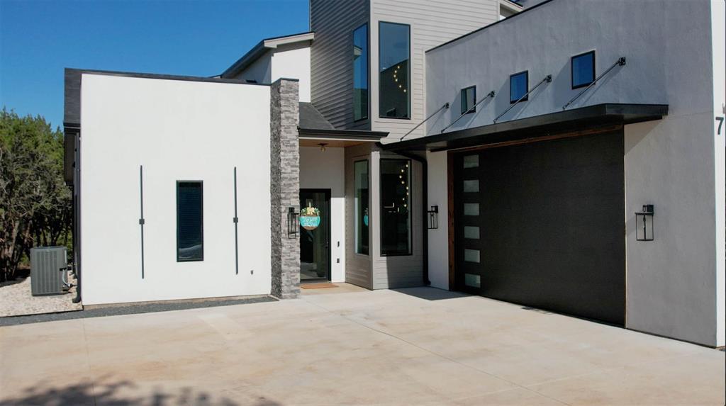 721 Grandview Drive