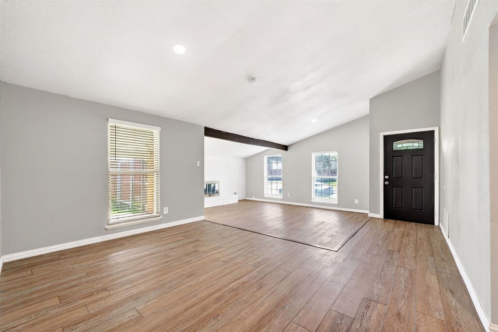 PARKWOOD ESTATES - Residential