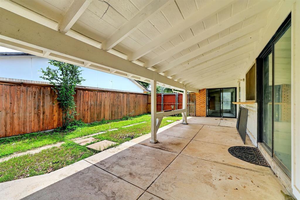 PARKWOOD ESTATES - Residential