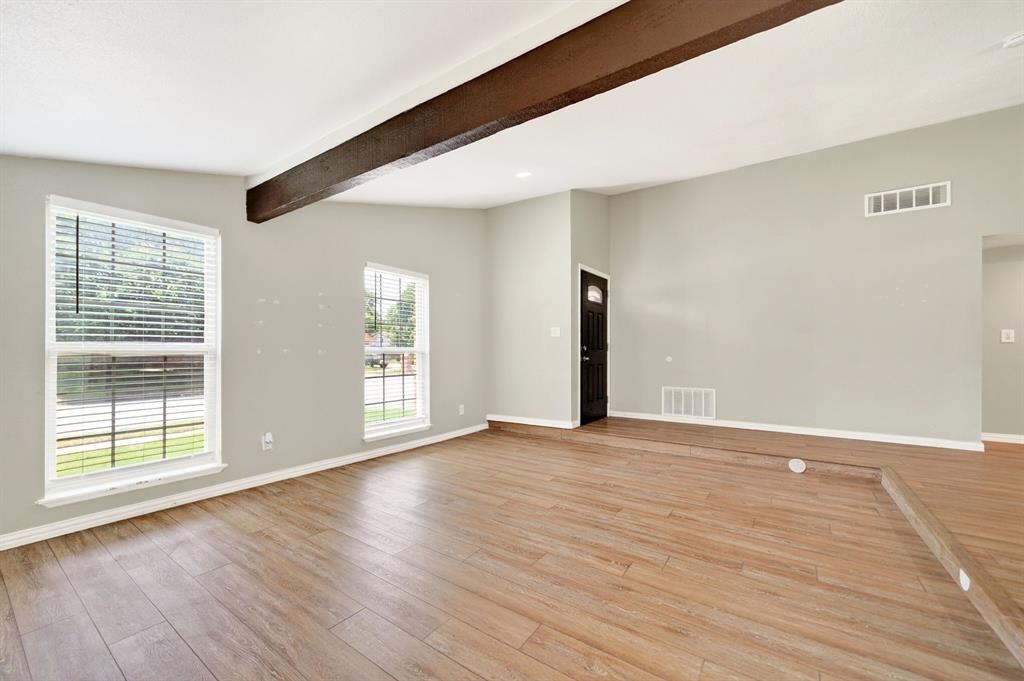 PARKWOOD ESTATES - Residential