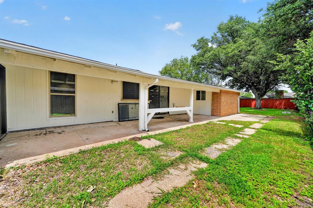 PARKWOOD ESTATES - Residential