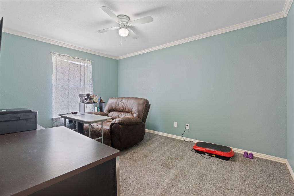 ABST 470 TR 2H J M JAMES - Residential