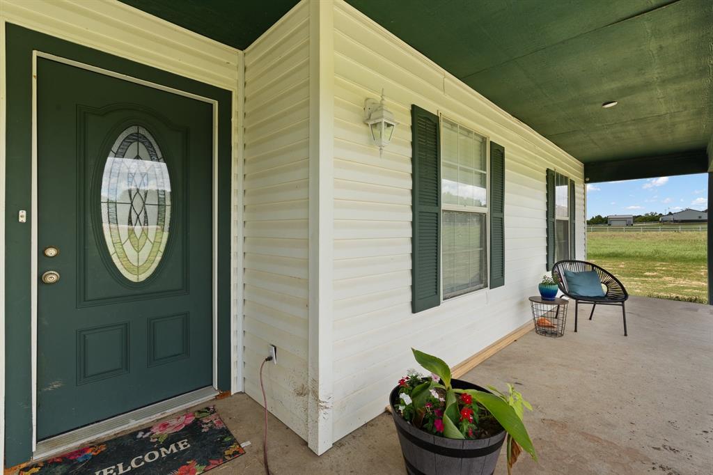 ABST 470 TR 2H J M JAMES - Residential