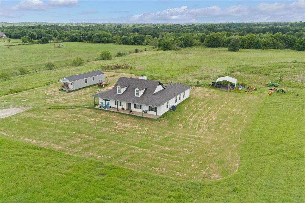 ABST 470 TR 2H J M JAMES - Residential