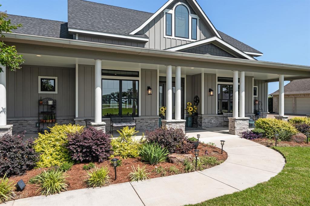 1118 Deep Water Cove