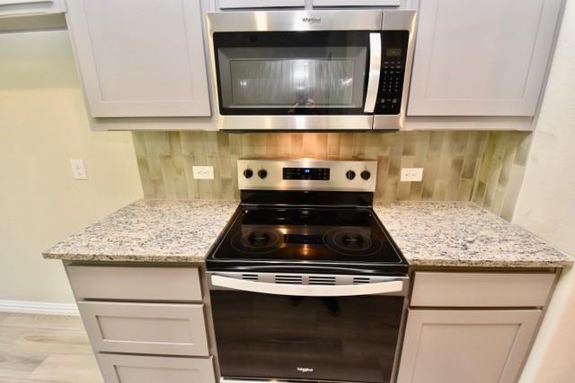 Courts Of Bonnie Brae - Residential