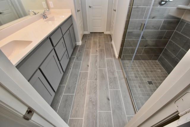 Courts Of Bonnie Brae - Residential