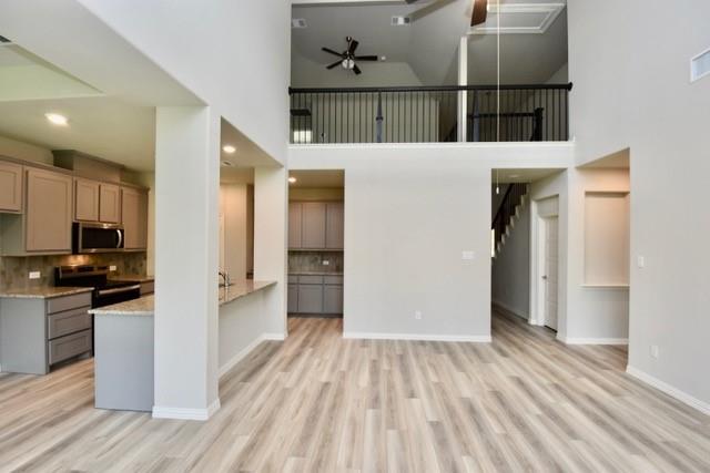 Courts Of Bonnie Brae - Residential