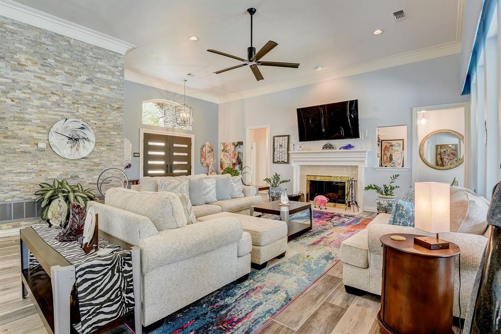 5211 Vicksburg Drive