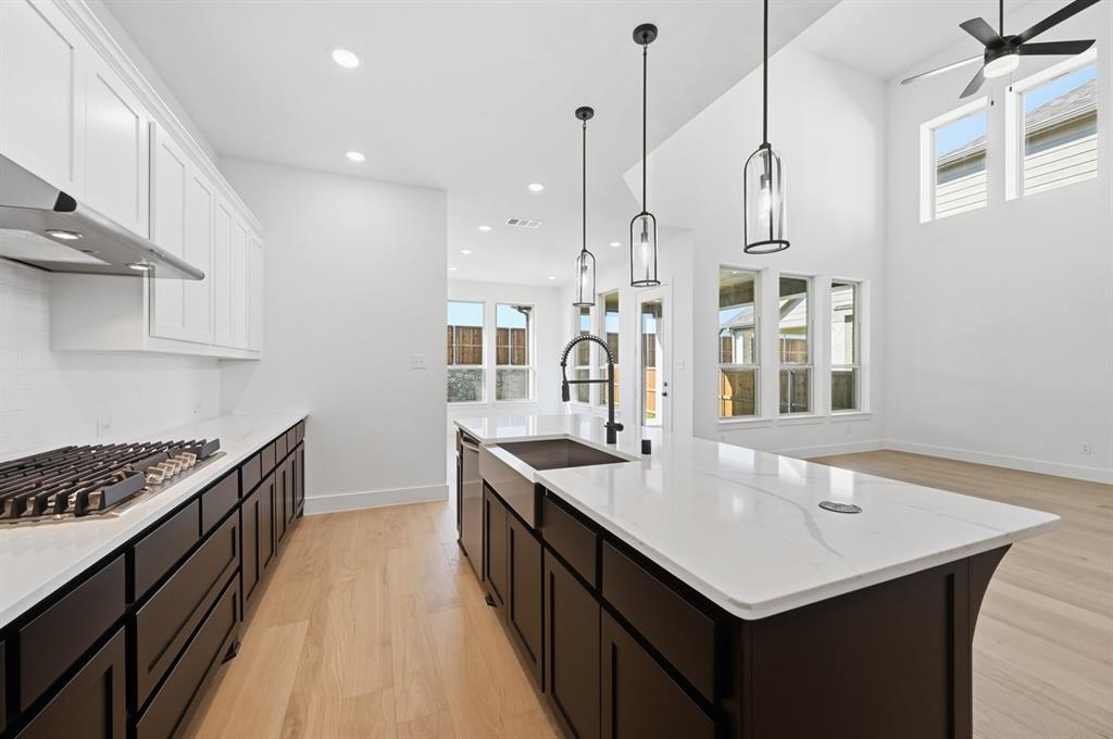 4319 Blackberry Lane