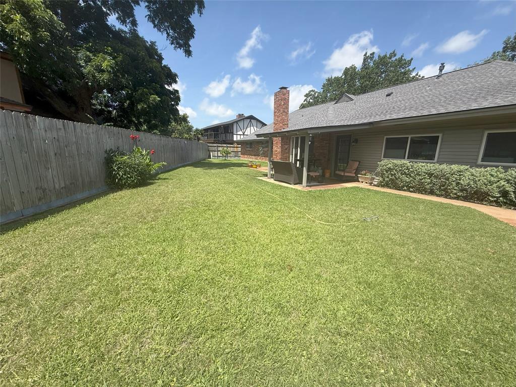 6204 Glengarry Court
