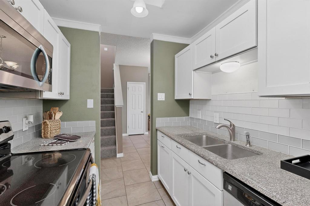 Forest Point Twnhms Condos Ph 02 - Residential