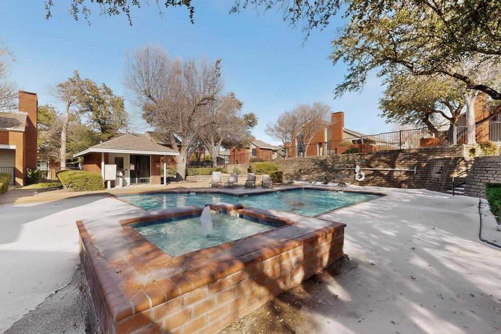 Forest Point Twnhms Condos Ph 02 - Residential