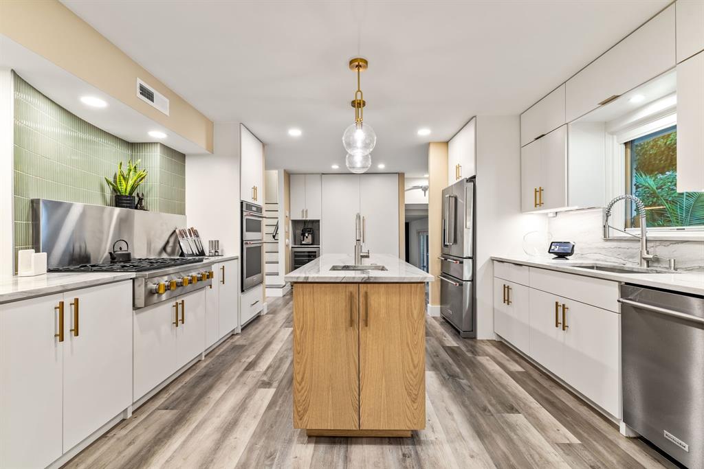 Guggenheim Acres - Residential