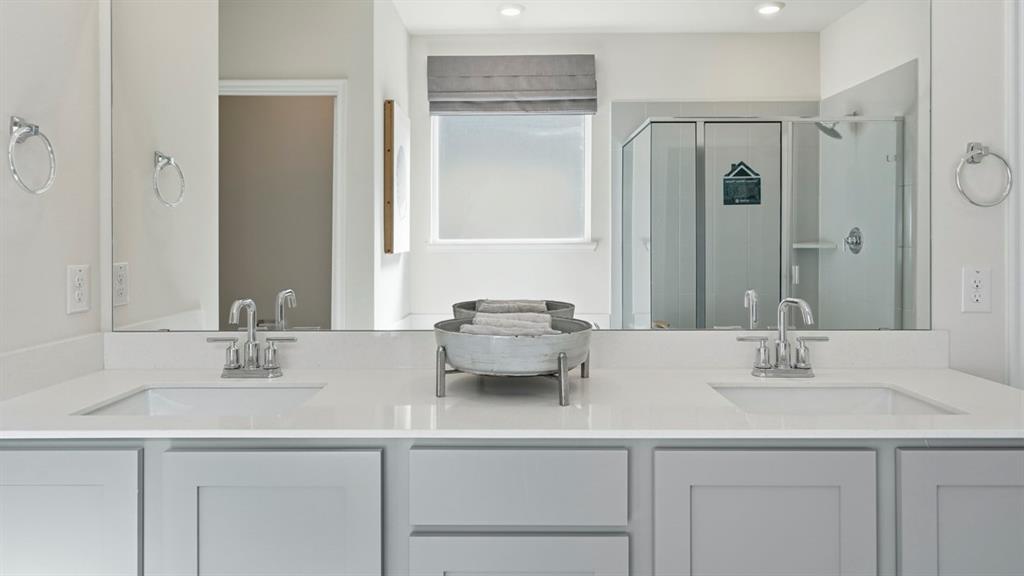 2008 Foggy Woods Lane