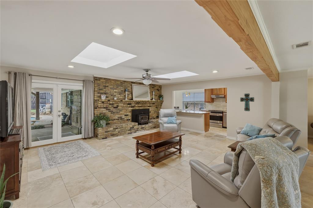 2909 Brookview Drive