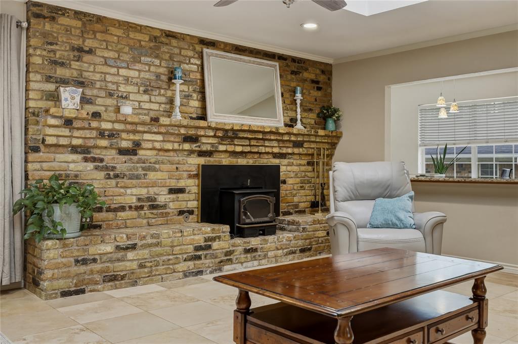 2909 Brookview Drive