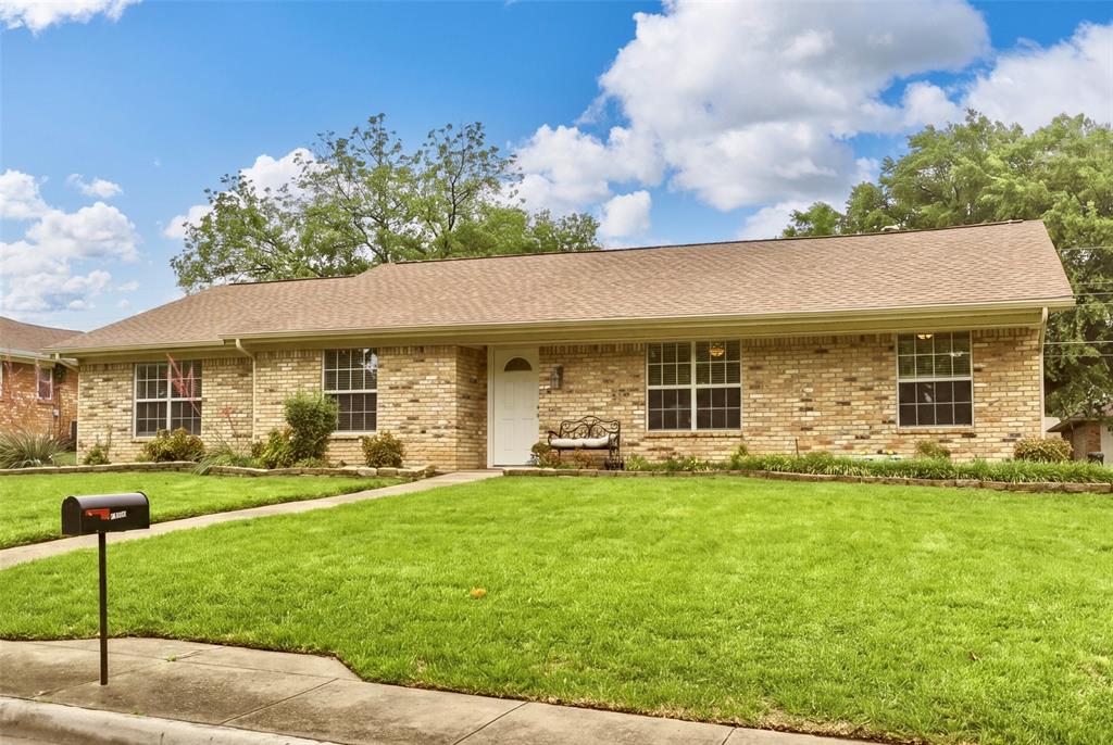 2909 Brookview Drive