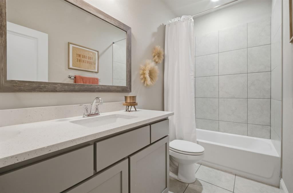 Mustang Crk - Residential